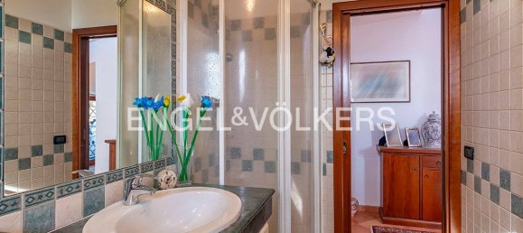 5 Schlafzimmer Villa in Sant'Angelo Romano, Italy, Nr. 126681 16