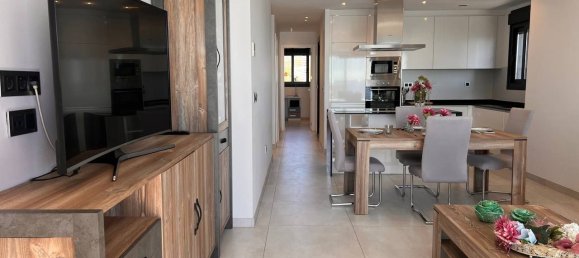 3 bedrooms Apartment in Benidorm, Spain No. 11867 9