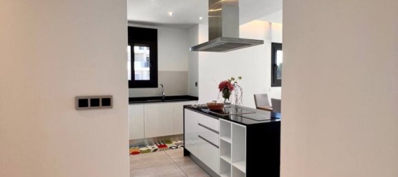 3 bedrooms Apartment in Benidorm, Spain No. 11867 16