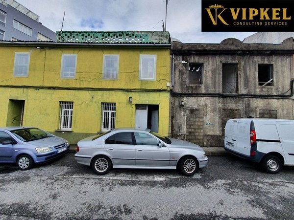 Terrain à Vilagarcia de Arousa, Spain 272m² No. 35898