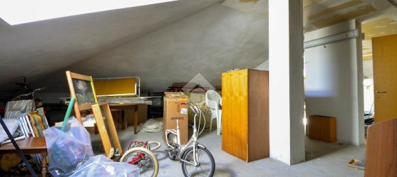 5-Zimmer Villa in Agrate Brianza, Italy, Nr. 160844 14