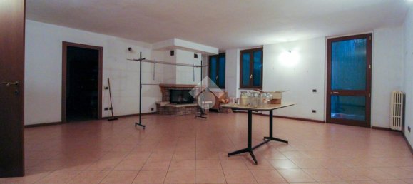 5-Zimmer Villa in Agrate Brianza, Italy, Nr. 160844 25