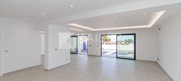 Casa de 5 dormitorios en Guia, Portugal No. 128276 11