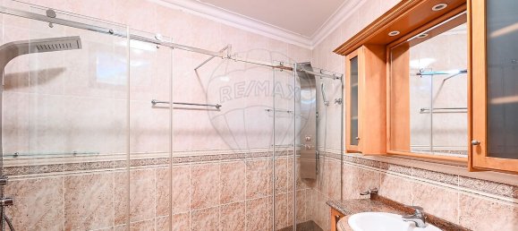 4 bedrooms House in Gondomar, Portugal No. 24194 28