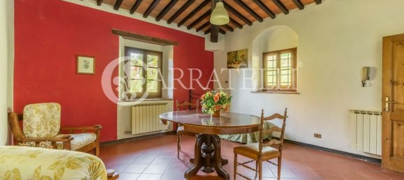 32 bedrooms House in Florence, Italy No. 105635 25