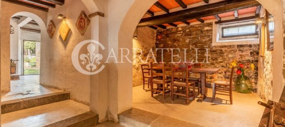 32 bedrooms House in Florence, Italy No. 105635 30