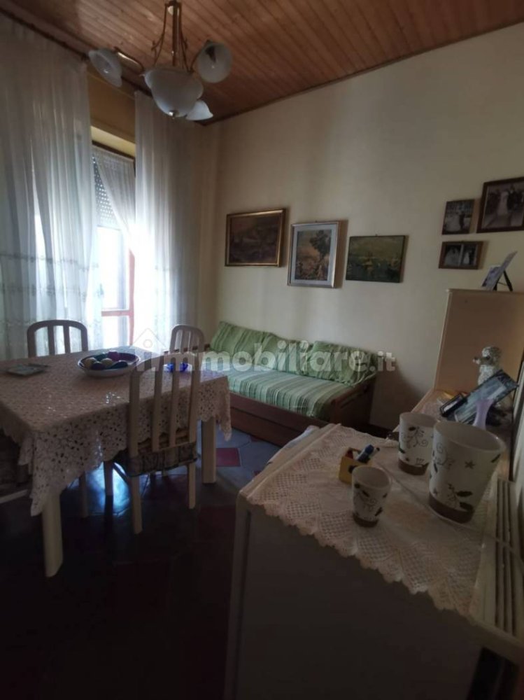 3 bedrooms Apartment in Catanzaro, Italy No. 269778