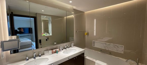 2 bedrooms Apartment in Downtown Dubai (Downtown Burj Dubai), UAE No. 421 3