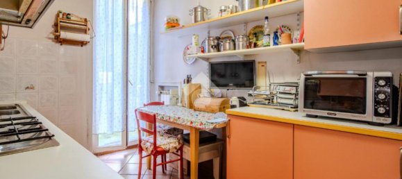 2 bedrooms Apartment in Florence, Italy No. 272082 22