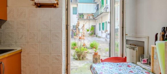 2 bedrooms Apartment in Florence, Italy No. 272082 24