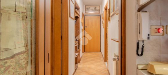 2 bedrooms Apartment in Florence, Italy No. 272082 19