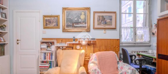 2 bedrooms Apartment in Florence, Italy No. 272082 10