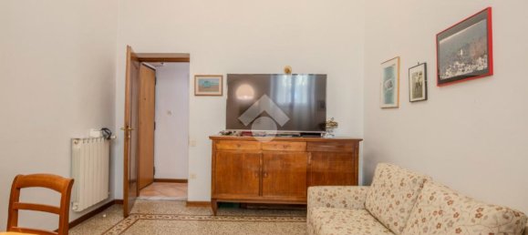 2 bedrooms Apartment in Florence, Italy No. 272082 7