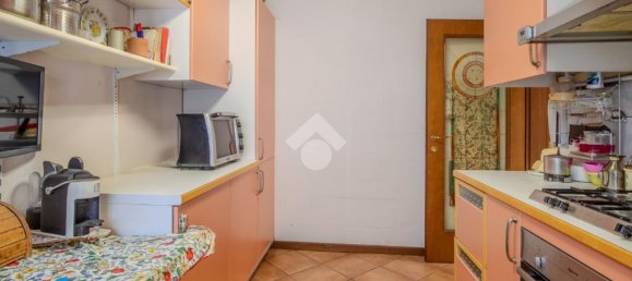 2 bedrooms Apartment in Florence, Italy No. 272082 20