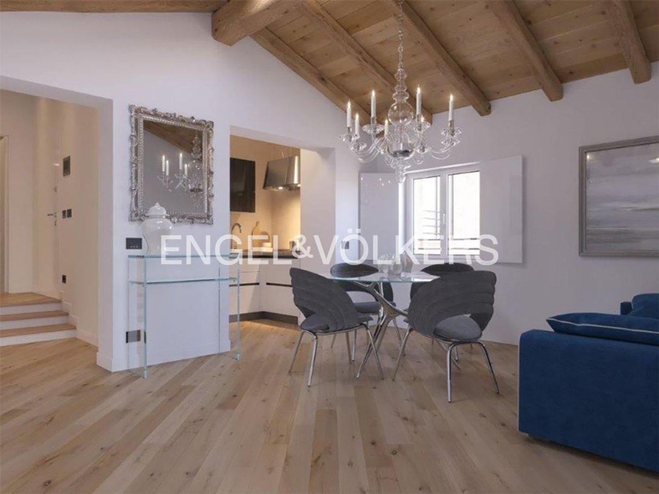 3-Zimmer Wohnung in Bologna, Italy, Nr. 296035