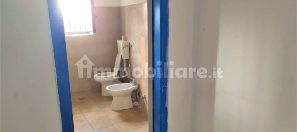 Imóvel comercial de 4 divisões em Miglianico, Italy N.º 293788 8