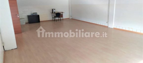 Imóvel comercial de 4 divisões em Miglianico, Italy N.º 293788 3