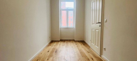 Квартира с 3 комнатами в Фафоритен, Австрия № 173544 3