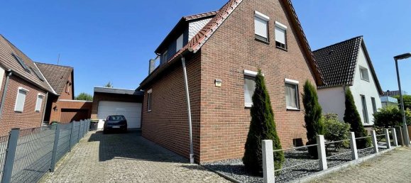 Casa de 2 dormitorios en Braunschweig, Germany No. 324738 2