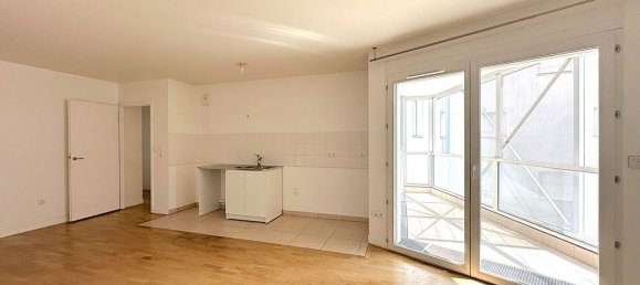 2 bedrooms Apartment in Issy-les-Moulineaux, France No. 352015 2