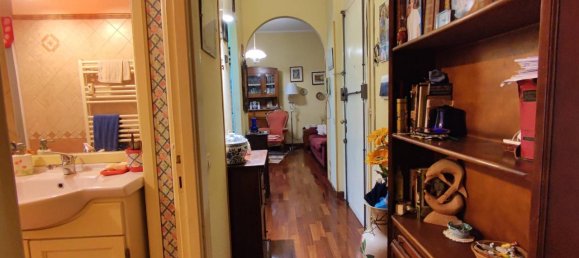 2 rooms Apartment in Rome, Italy No. 130146 6