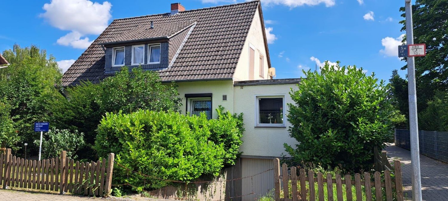 6 rooms House in Wolfenbuttel, Germany No. 265188