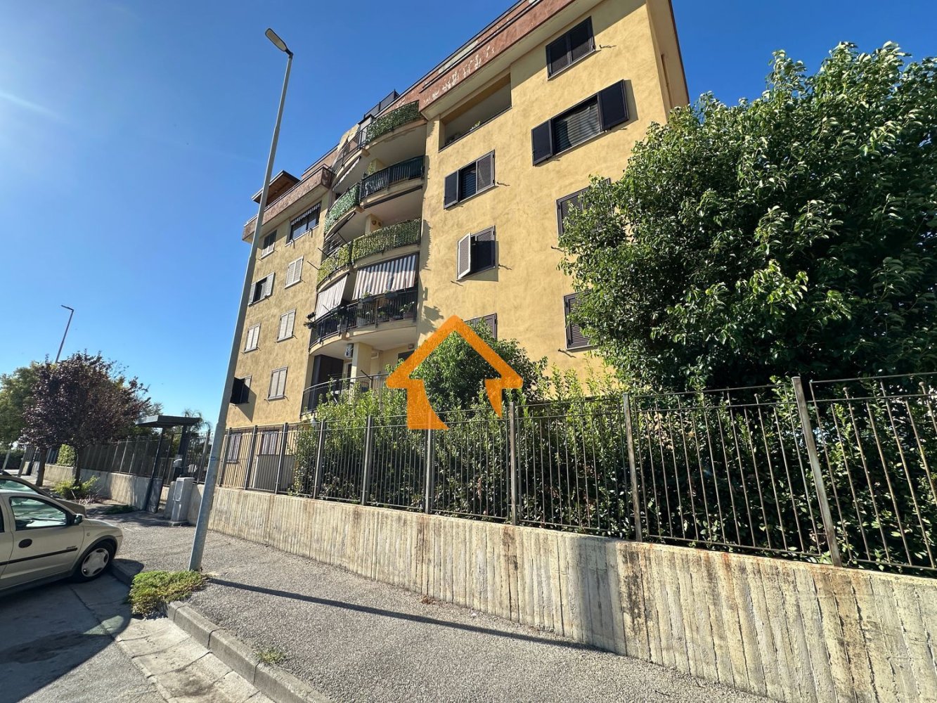 2 غرف نوم شقة في Giugliano in Campania, Italy رقم 325207