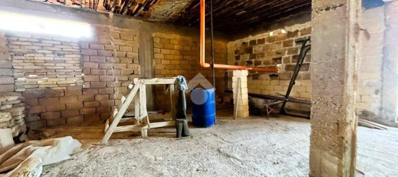 Квартира с 2 спальнями в Багерия, Италия № 271065 13