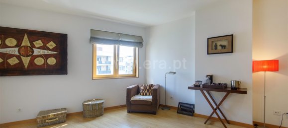 Apartamento de 4 dormitorios en Loures, Portugal No. 97698 8