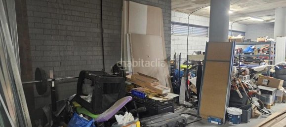 114m² Office in Santa Perpetua De Mogoda, Spain No. 165737 4