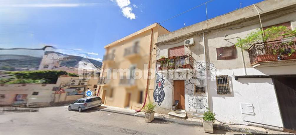 Apartamento de 4 dormitorios en Brolo, Italy No. 38243