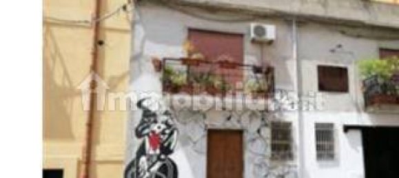 Apartamento de 4 dormitorios en Brolo, Italy No. 38243 3