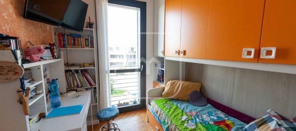 2 bedrooms Apartment in Rome, Italy No. 349059 5