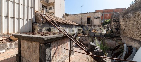 6 Schlafzimmer Haus in Belpasso, Italy, Nr. 333886 28