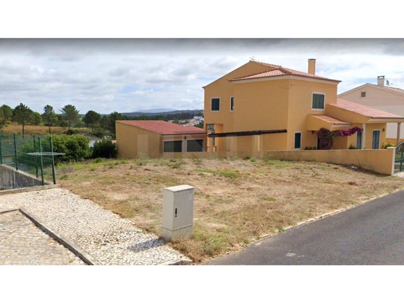 Terrain à Torres Vedras, Portugal 357m² No. 74414