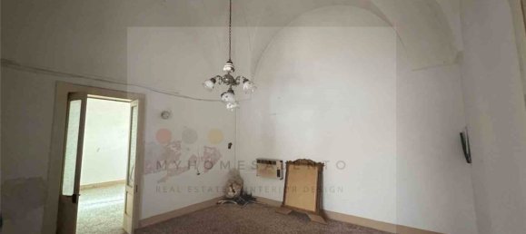 Casa de 5 habitaciónes en Miggiano, Italy No. 133377 5