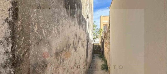 Casa de 5 habitaciónes en Miggiano, Italy No. 133377 30