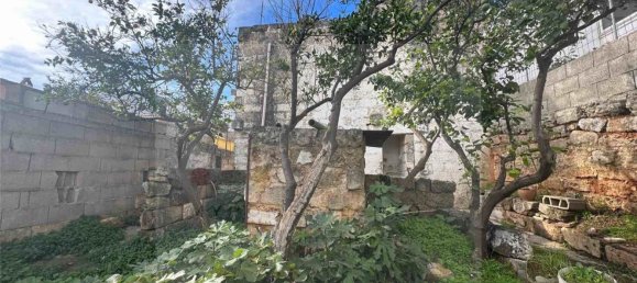 Casa de 5 habitaciónes en Miggiano, Italy No. 133377 27