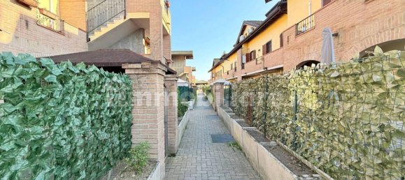 1 chambre Appartement à Vidigulfo, Italy No. 323481 19