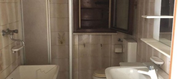 13 rooms House in Valeggio sul Mincio, Italy No. 147652 17