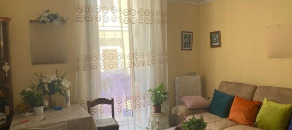 2 rooms Apartment in Trani, Italy No. 227646 4