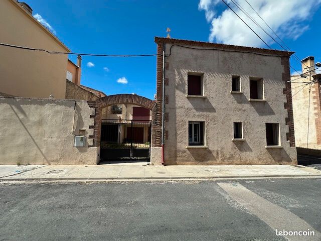 6 غرف نوم منزل في Thuir, France رقم 290845