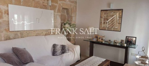 3 Schlafzimmer Haus in Naxxar, Malta, Nr. 2610 5