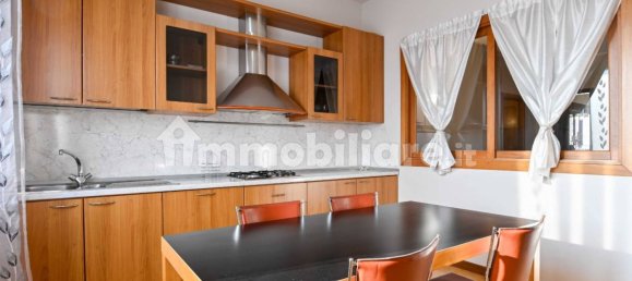 Apartamento de 3 dormitorios en Casnigo, Italy No. 122547 12