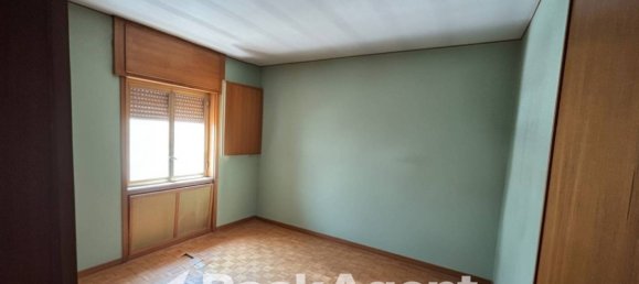 2 bedrooms Penthouse in Foggia, Italy No. 271424 3