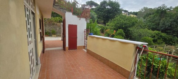 Вилла с 7 спальнями в Кастельнуово ди Порта, Италия № 363745 2