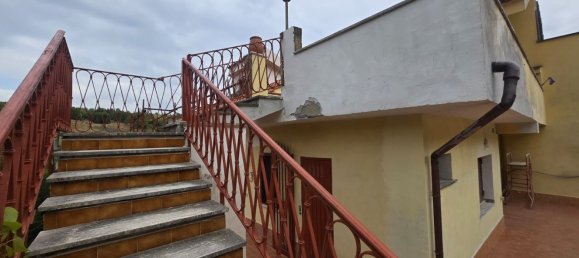 Вилла с 7 спальнями в Кастельнуово ди Порта, Италия № 363745 11