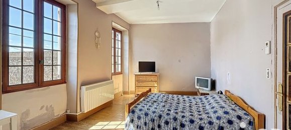 3 bedrooms House in Yonne, France No. 308986 9