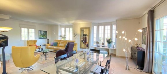 Вилла с 5 спальнями в Гольф-курорт, Испания № 3716 2