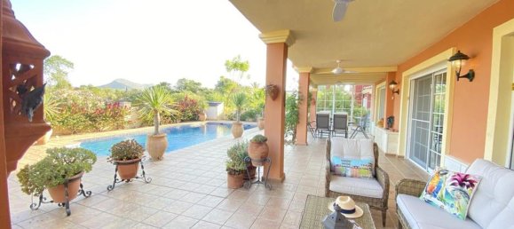 Вилла с 5 спальнями в Гольф-курорт, Испания № 3716 18